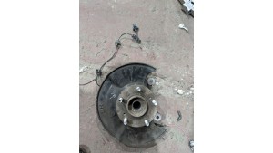 Поворотный кулак передний правый Honda Civic 4D